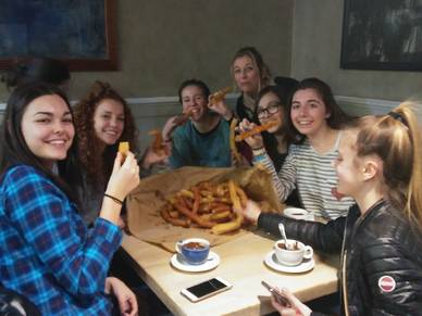 Churros essen, Spanisch Sprachschule in Granada