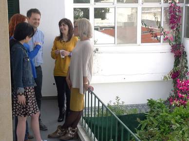 Pause auf der Terrasse, Portugiesisch Sprachschule in Faro