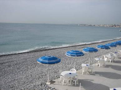 Nizza Strand, Französisch Sprachreisen für Erwachsene