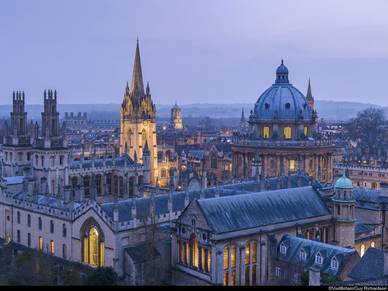 Blick über Oxford, Englisch für Erwachsene