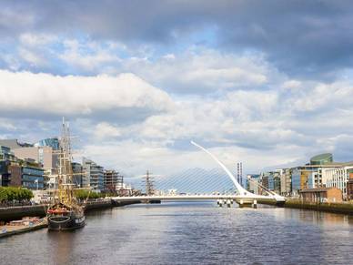 Blick auf den Hafen in Dublin, Englisch Sprachreisen für Schüler