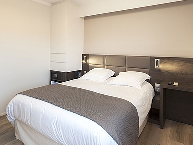 Beispielzimmer Hotel Negre Coste, Sprachreisen Aix-en-Provence