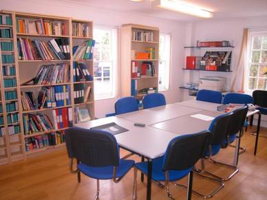 Self-Access Study Centre der Englisch Sprachschule Exeter