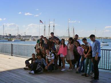 Sprachkursteilnehmer am Hafen von Boston, Englisch Sprachreisen für Erwachsene