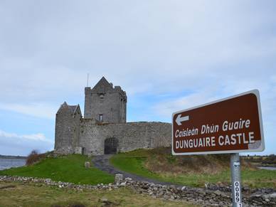 Dunguaire Castle in Irland, Englisch Sprachreisen für Erwachsene