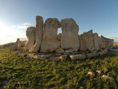 Prähistorische Ruinen, Englisch Sprachferien für Teenager Malta