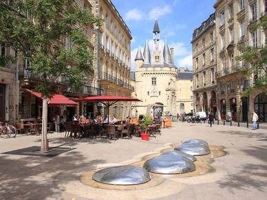 Altstadt von Bordeaux, Französisch Sprachreisen für Erwachsene