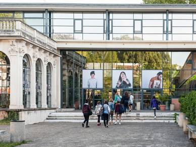 Eingang zur Sprachschule, Französisch Sprachschule Vichy