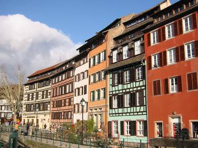 Straßburgs Fachwerk, Französisch Sprachreisen für Erwachsene