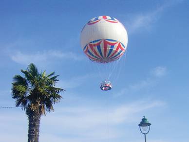 Aussichtsballon über Bournemouth, Englisch Sprachferien für Schüler
