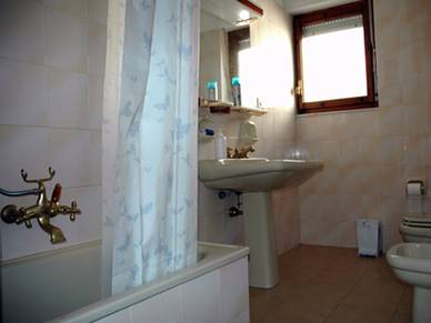 Badezimmer Beispiel Apartment, Sprachreisen Italien