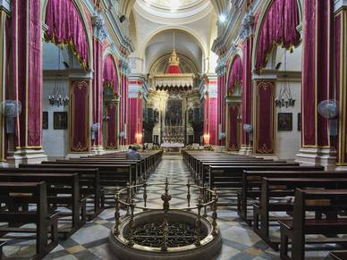 Kirche, Englisch Sprachreisen für Erwachsene Malta