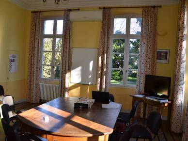 Unterrichtsraum der Französisch Sprachschule Chateau Correnson
