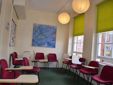 Klassenraum, Englisch Sprachschule London Camden