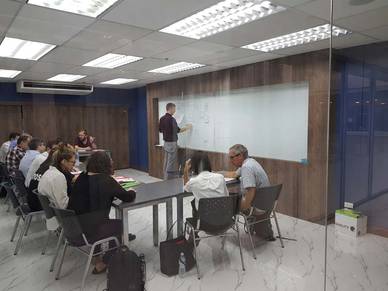 Gruppenkurs - Englisch Sprachschule in Bangkok