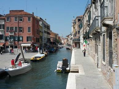 Wasserweg in Venedig, Italienisch Sprachreisen für Erwachsene