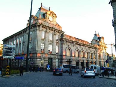 Bahnhof Porto São Bento - Sprachreisen nach Porto