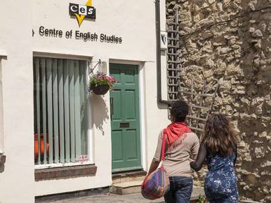 Schulweg, Englisch Sprachschule in Oxford Wheatley