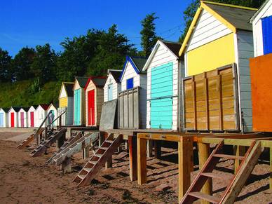 Hütten am Strand von Torquay, Business Englisch Sprachreisen England