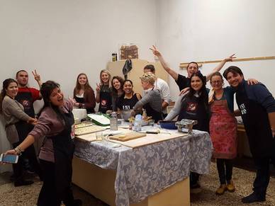 gemeinsames Kochen, Italienisch Sprachschule Triest