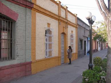 Häuserfassaden in Santiago de Chile, Sprachreisen für Erwachsene