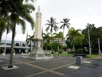 Cairns War Memorial - Englisch Sprachreise für Erwachsene