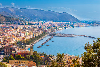 Italienisch Sprachreise Salerno für Erwachsene mit StudyLingua